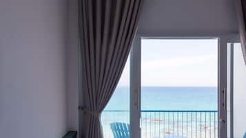 Navigator Room (Panorama Seaview) | Minibar, cribs/infant beds, free WiFi