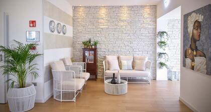 Lux Hotel