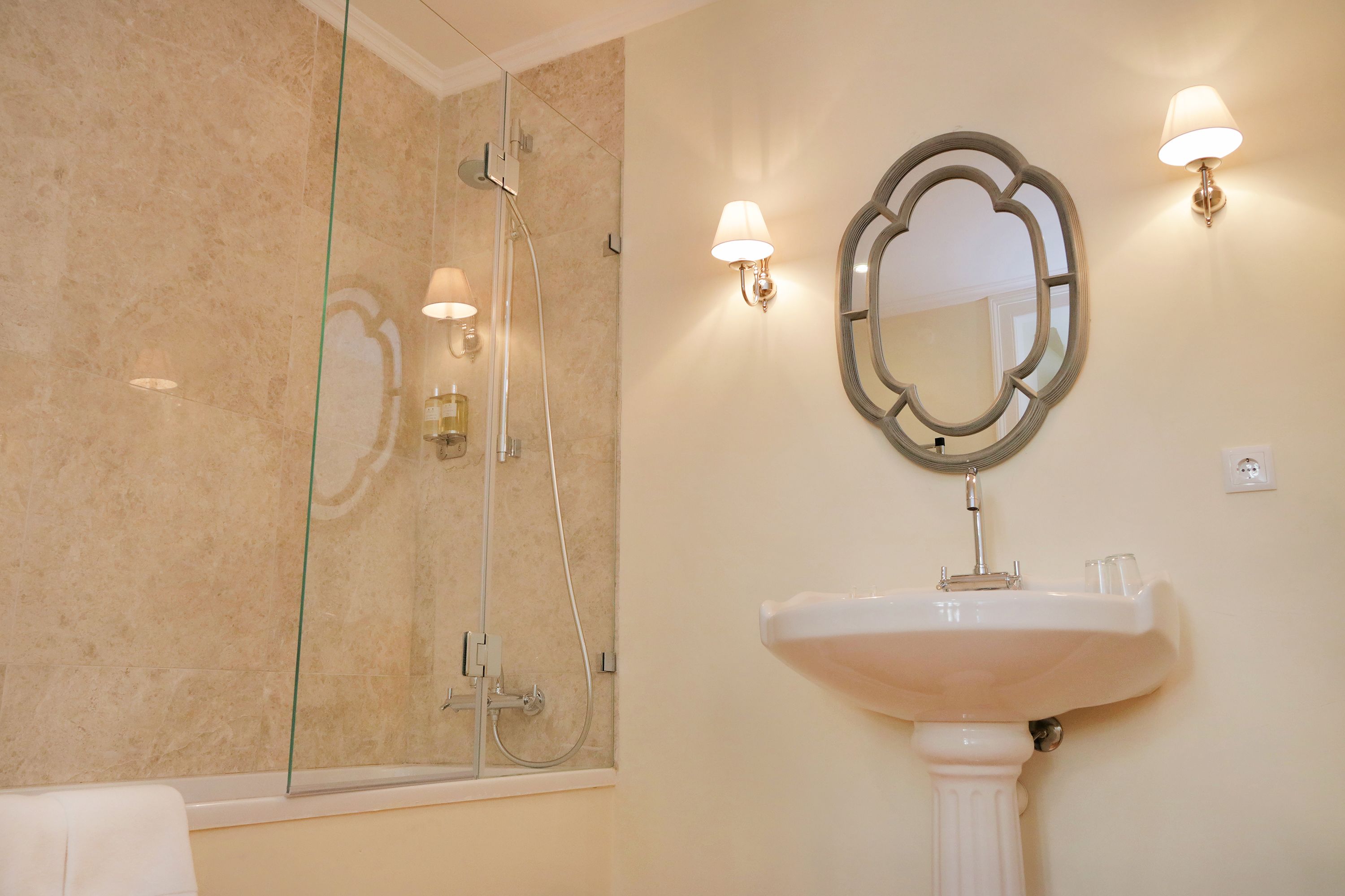 shower, free toiletries, hair dryer, bathrobes