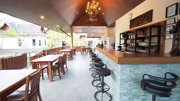 Desayuno de cocina local (THB 120 por persona)