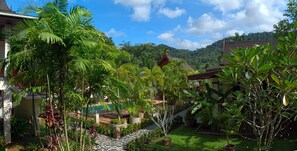 Outdoor pool - Chanapha Residence (Krabi)