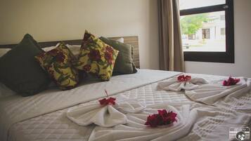 1 quarto, cofres nos quartos