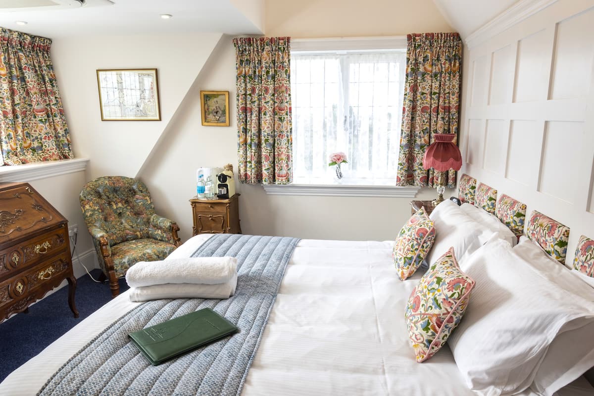 6 Lewis Carroll room | 1 間睡房、高級寢具、房內夾萬、遮光窗簾/窗簾