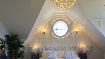 SV3 Seagulls Suite - Apartment | 1 bedroom, premium bedding, in-room safe, individually decorated