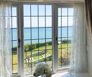 1 Victoria & Albert room | 1 bedroom, premium bedding, in-room safe, individually decorated - Haven Hall (Shanklin)