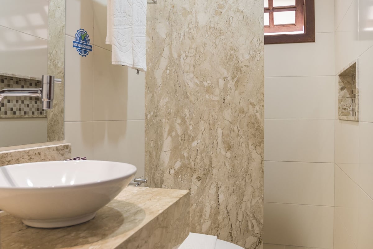 deluxe room, 1 double bed | minibar, desk, laptop workspace, blackout curtains