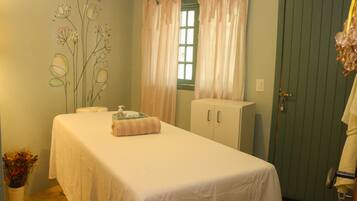 Hot stone-massage, massagebehandlinger