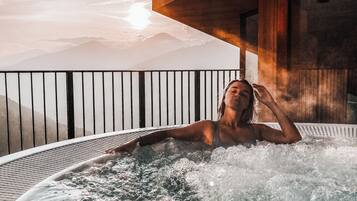 Bain à remous extérieur