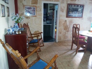 Apartment, 2 Schlafzimmer | Wohnbereich