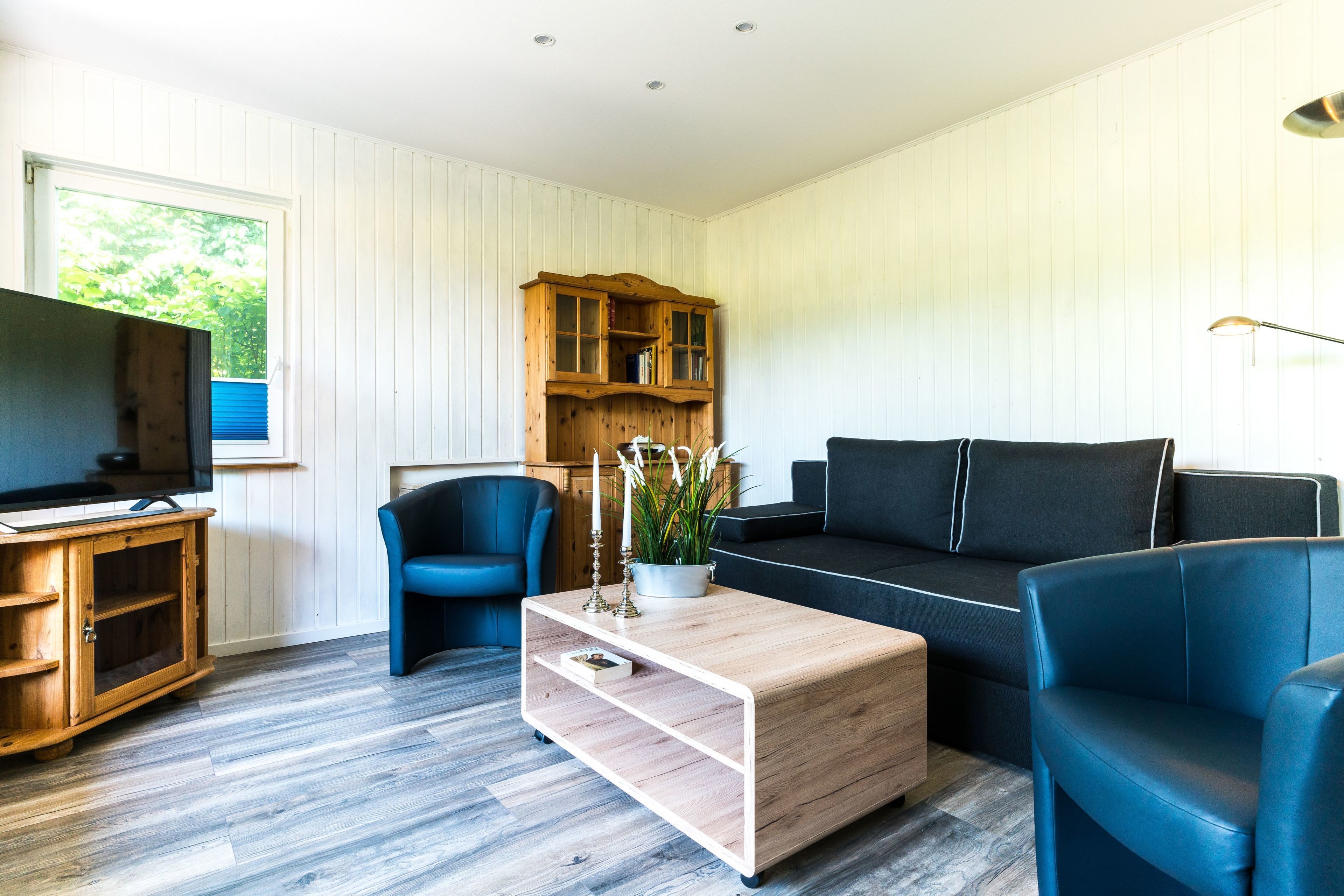 haus windhook - holiday house 4 | living area | flat-screen tv, pay films