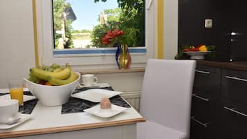 Haus Windhook Irmi 3 | Spiseområde på rommet