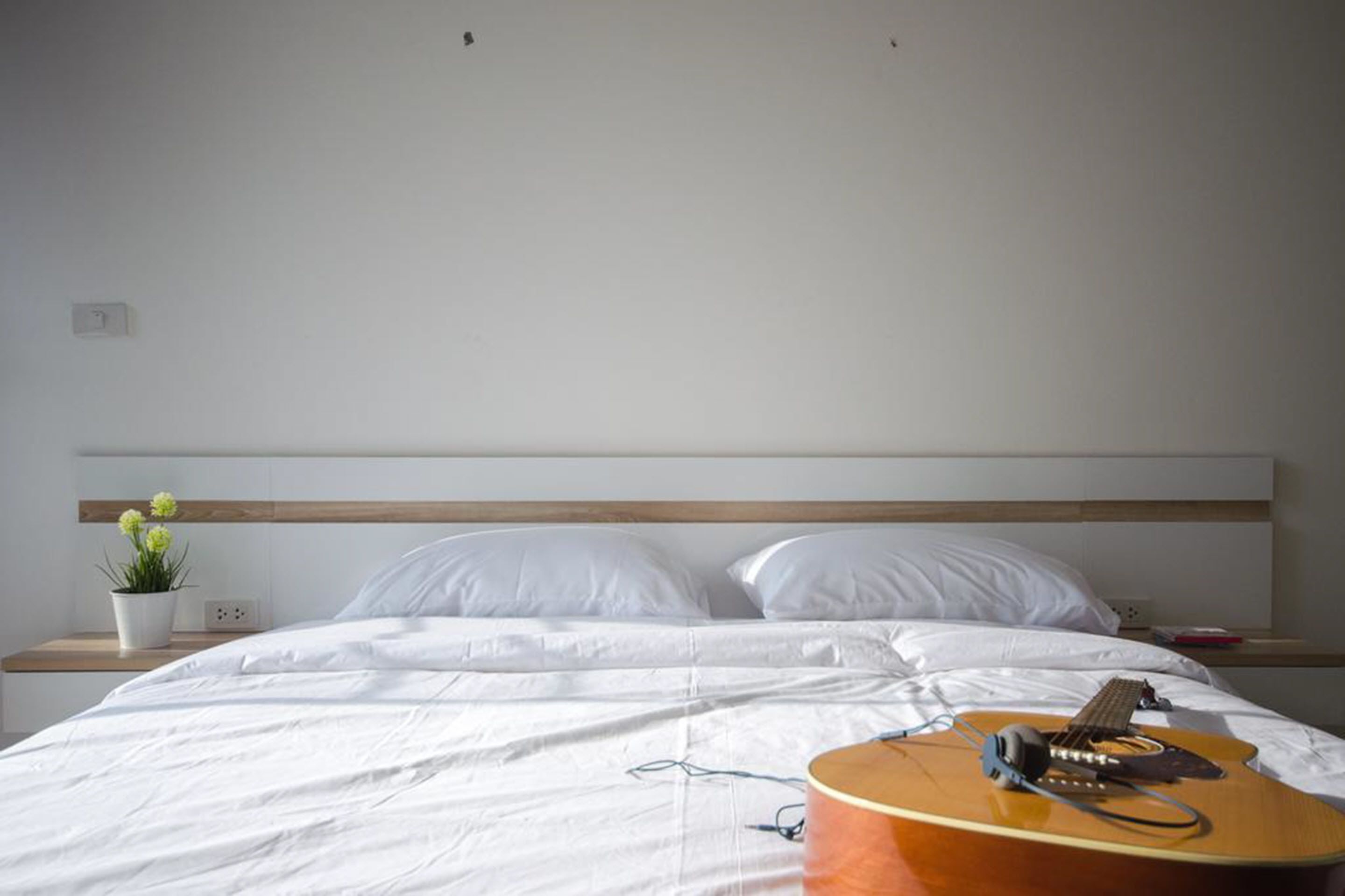 suite with sea view  | soundproofing, rollaway beds, free wifi, bed sheets