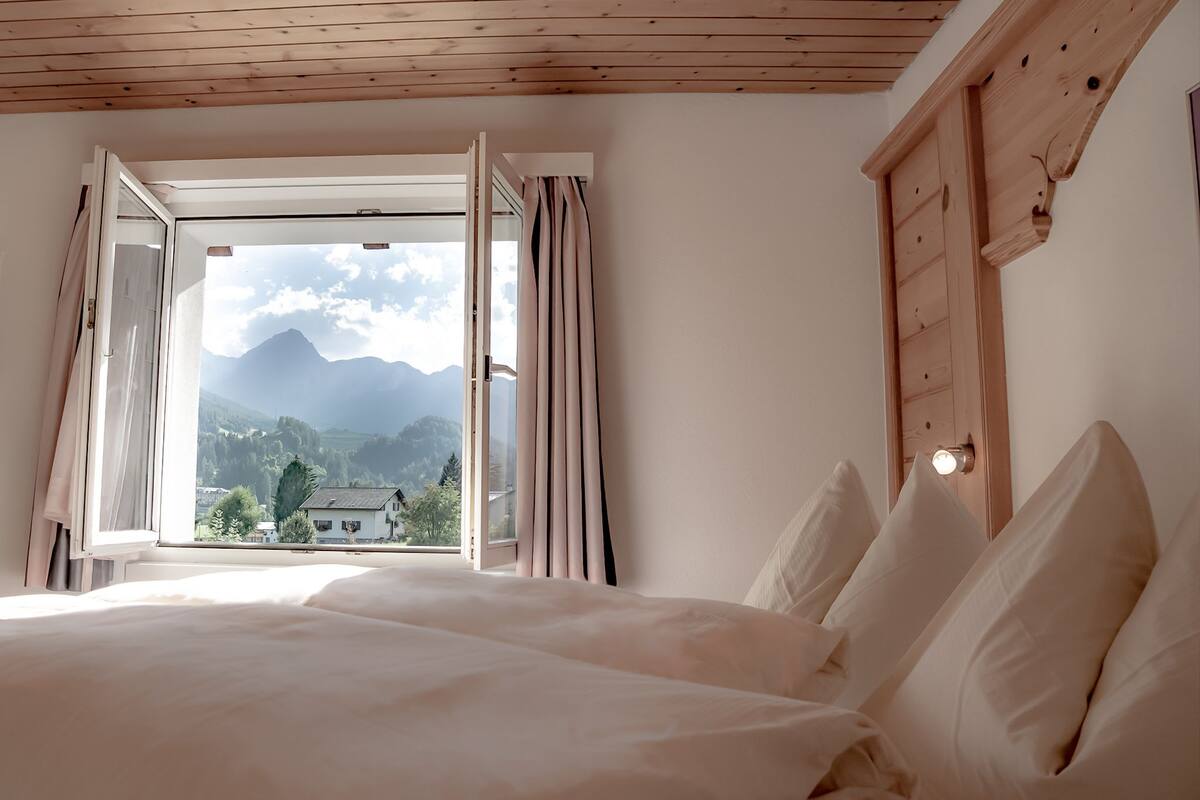 standard single room, 1 large single bed, mountain view | view from room