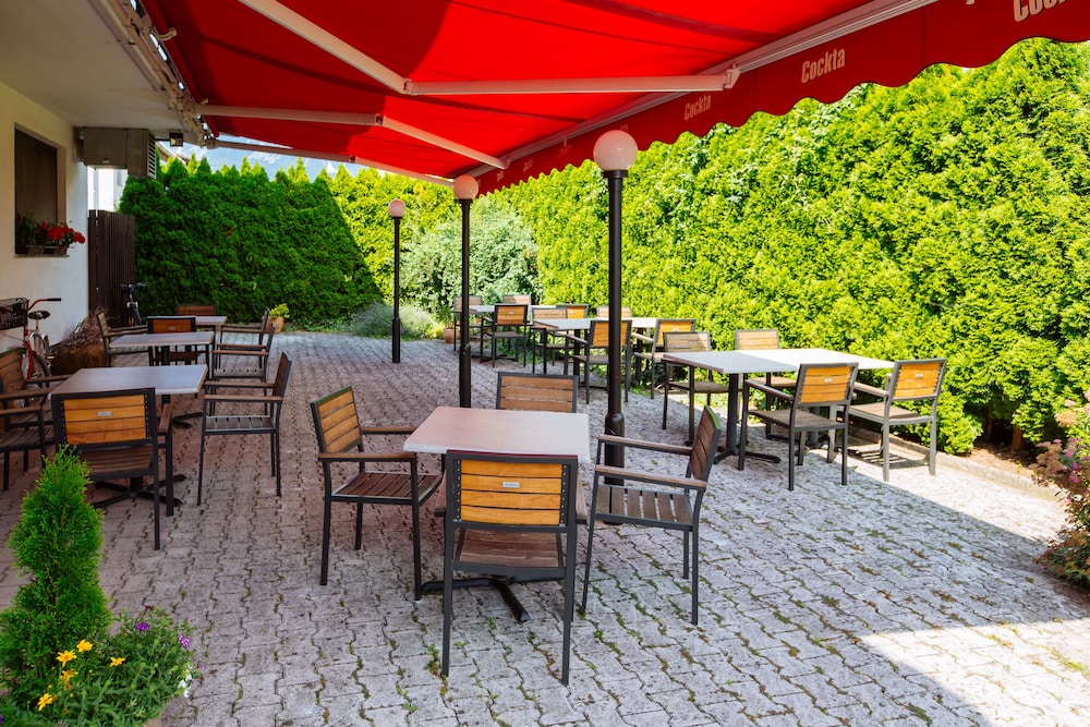 Guesthouse Kolinska by null