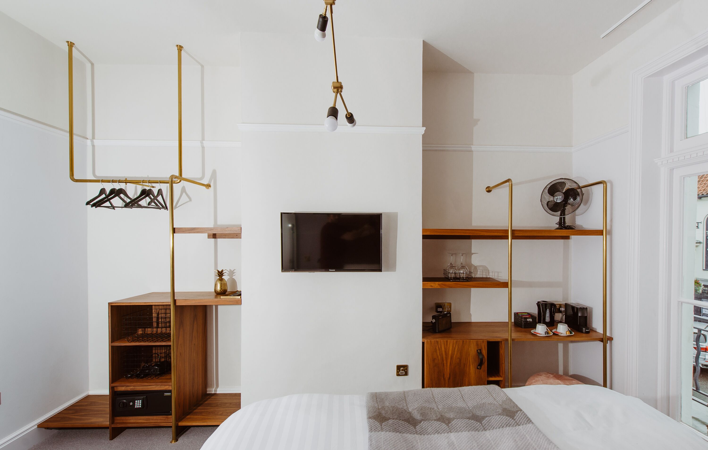 superior double or twin room, ensuite | premium bedding, in-room safe, desk, laptop workspace