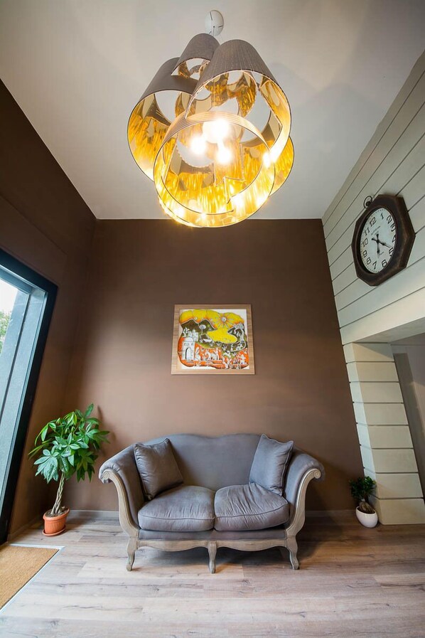 Sala de estar en el lobby