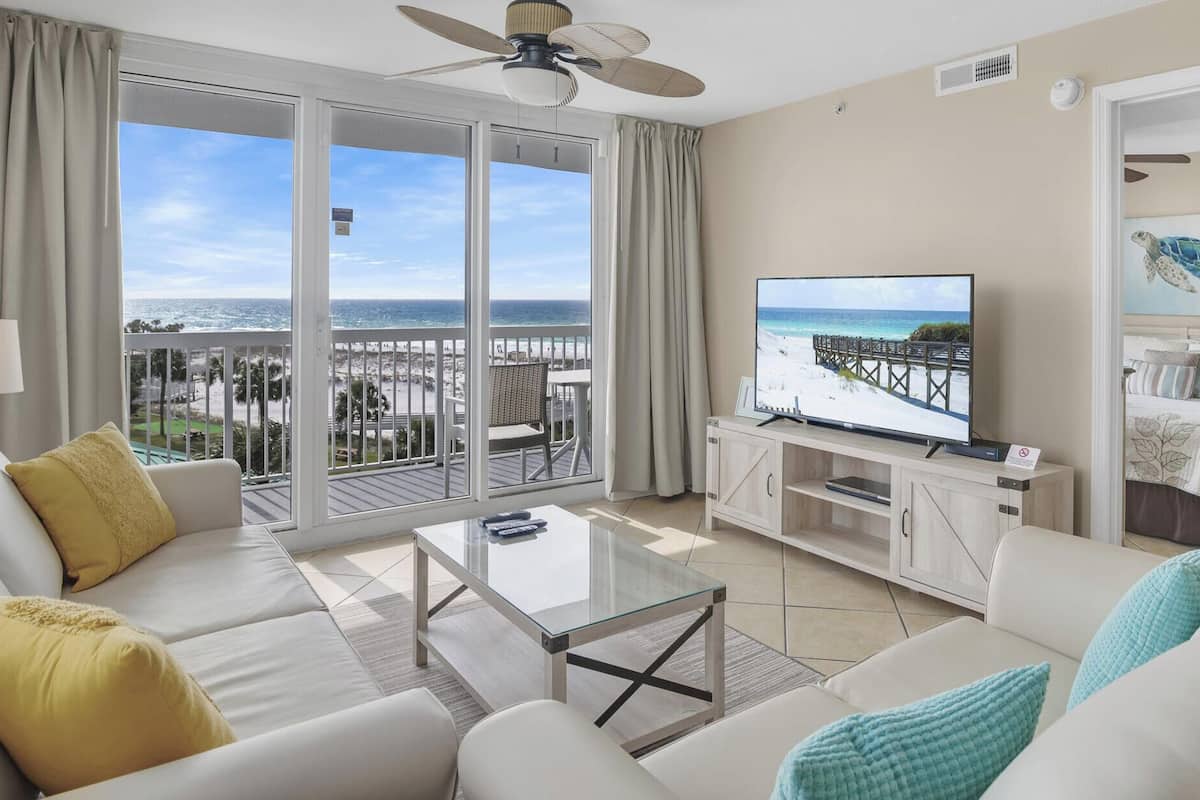 Elite Condo 2 Bedrooms 2 Bathrooms Ocean View 5th Floor | Blendingsgardiner, strykejern/-brett og wi-fi (inkludert)