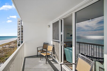 Pelican Beach Resort by Colasan - Image 77