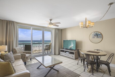 Pelican Beach Resort by Colasan - Image 89