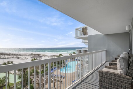 Pelican Beach Resort by Colasan - Image 99