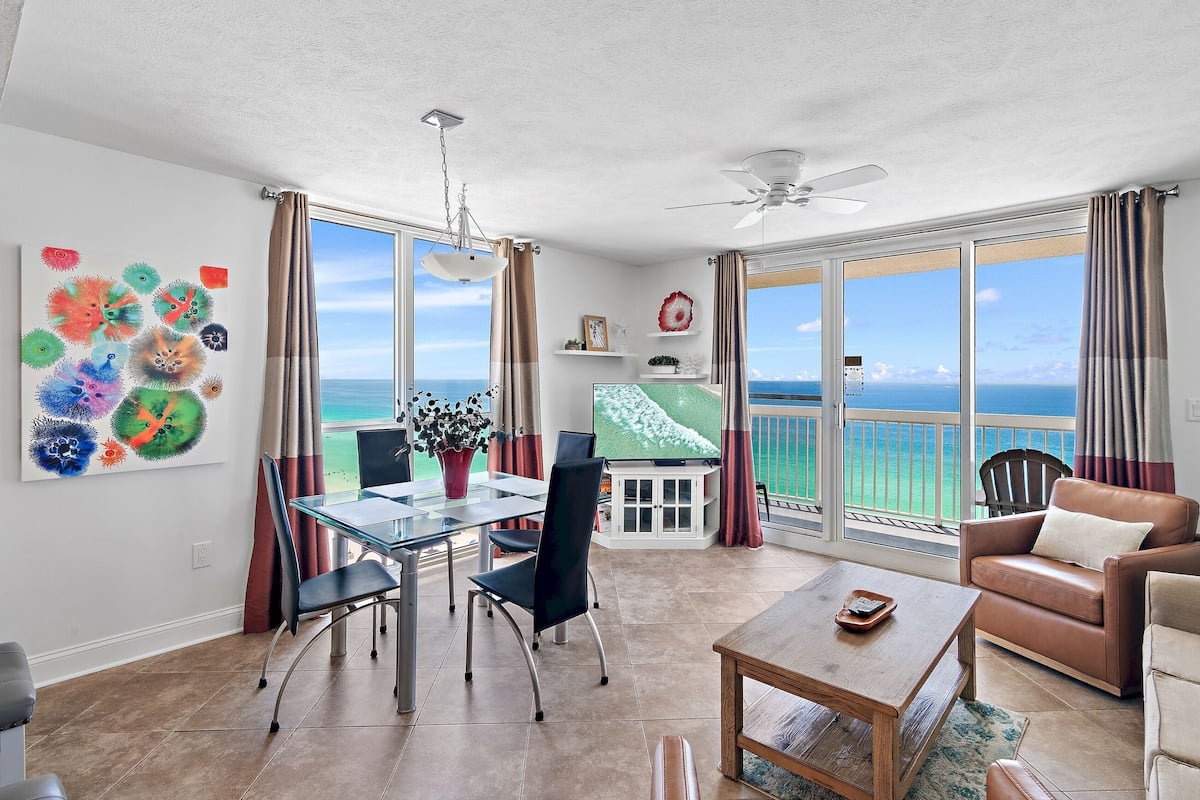 Superior Condo, 2 Bedrooms, 2 Bathrooms, Ocean View | Living area | 55-inch flat-screen TV with cable channels, TV, Netflix