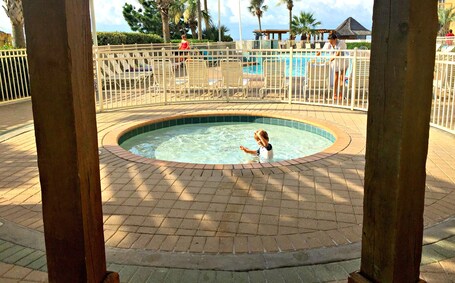 Pelican Beach Resort by Colasan - Image 105
