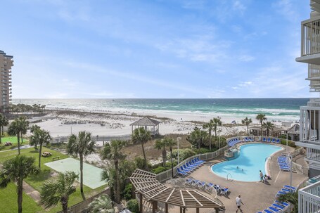 Pelican Beach Resort by Colasan - Image 53