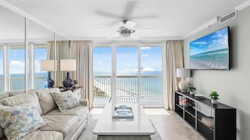 2 habitaciones, decoración personalizada y muebles diferentes