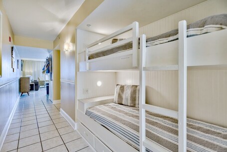 Pelican Beach Resort by Colasan - Image 127