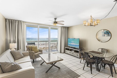 Pelican Beach Resort by Colasan - Image 78