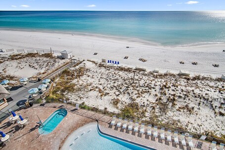 Pelican Beach Resort by Colasan - Image 55