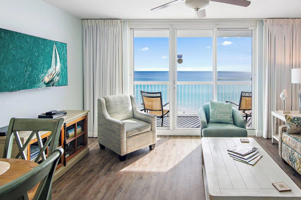 Elite Condo 1 Bedroom 2 Bathrooms Ocean View 7th Floor | Blendingsgardiner, strykejern/-brett og wi-fi (inkludert)