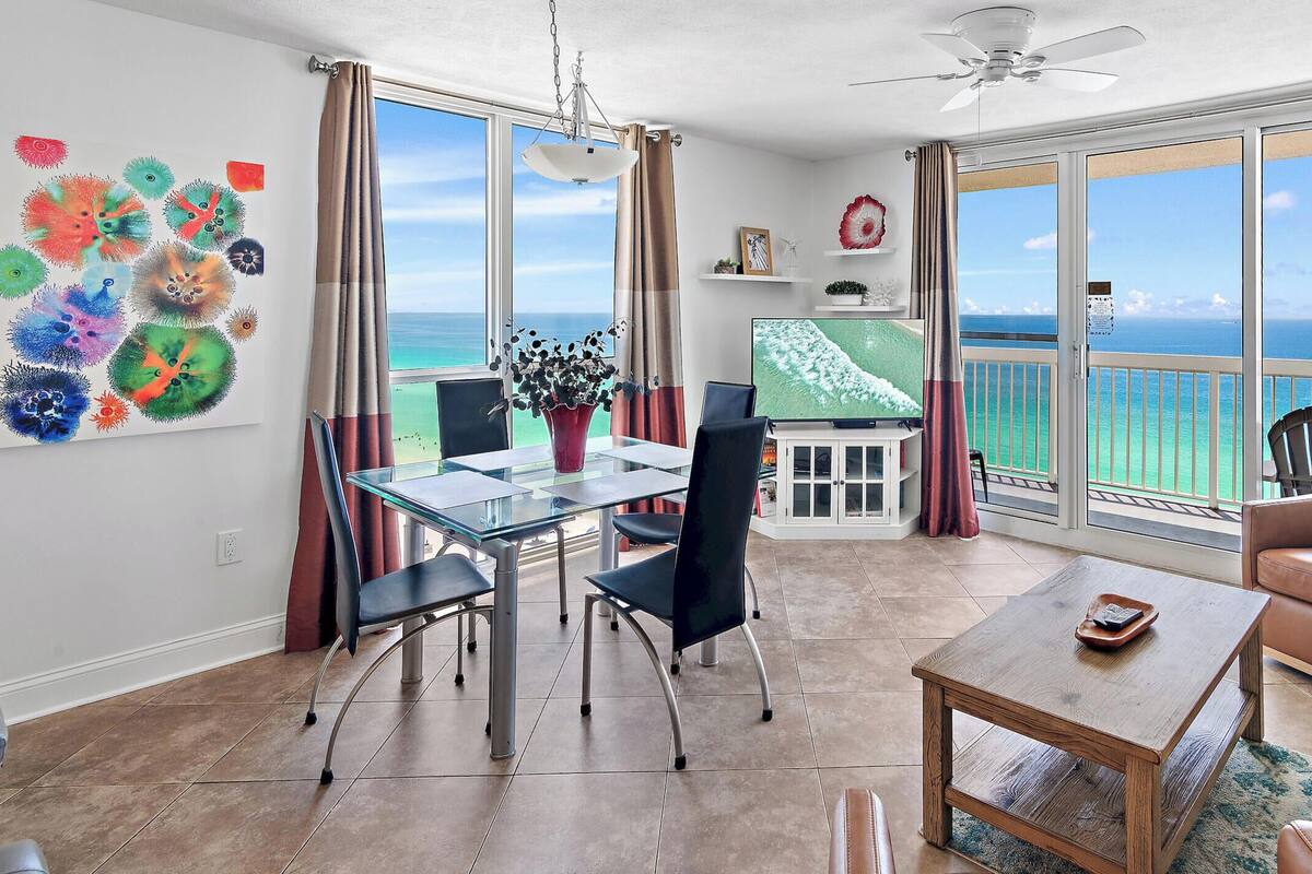 Superior Condo 2 Bedrooms 2 Bathrooms Ocean View 16th Floor | Blendingsgardiner, strykejern/-brett og wi-fi (inkludert)