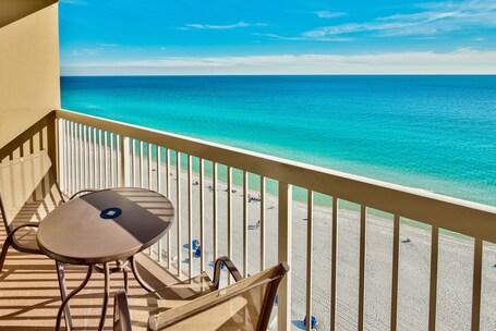 Pelican Beach Resort by Colasan - Image 70