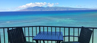 Private Corner Unit-8th Floor- Oceanfront Panoramic Views in Lahaina!