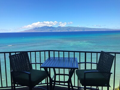 Private Corner Unit-8th Floor- Oceanfront Panoramic Views in Lahaina!