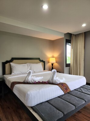 스탠다드 더블룸, 더블침대 1개 | 책상, 암막 커튼, 무료 WiFi, 침대 시트