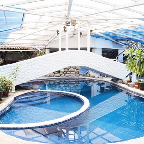 Pool - Miramelindo Spa Hotel (Rio Verde)