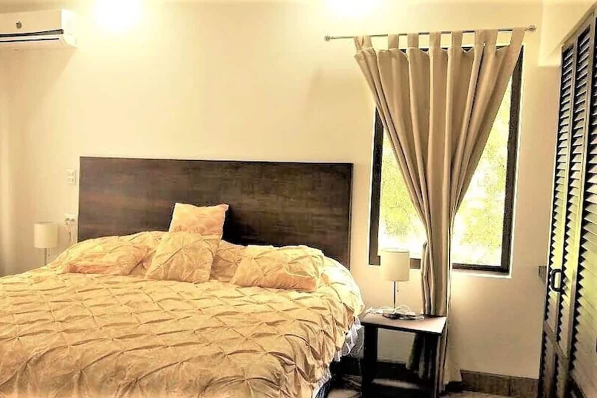 Comfort House | 1 bedroom, in-room safe, iron/ironing board, bed sheets