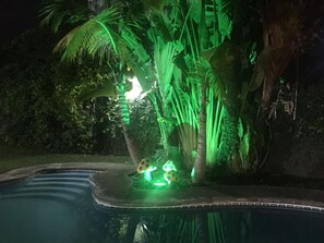Outdoor pool - Casa Jardin Paraiso (Tres de Mayo)