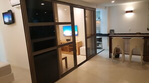 Apartment, 1 Queen Bed with Sofa bed, Balcony, Beachfront | Balcony - Flat Praia Barra da Tijuca Beach (Rio de Janeiro)