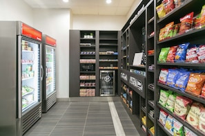 Snack bar