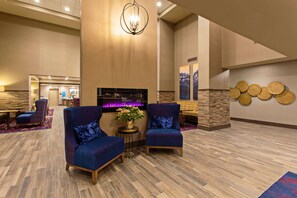 Lobby - Hampton Inn & Suites Leavenworth (Leavenworth)