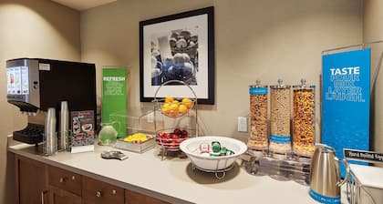Hampton Inn & Suites Sacramento at Csus