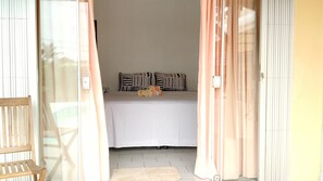 Free WiFi, bed sheets - Pousada Jhon Paradouro (Penha)