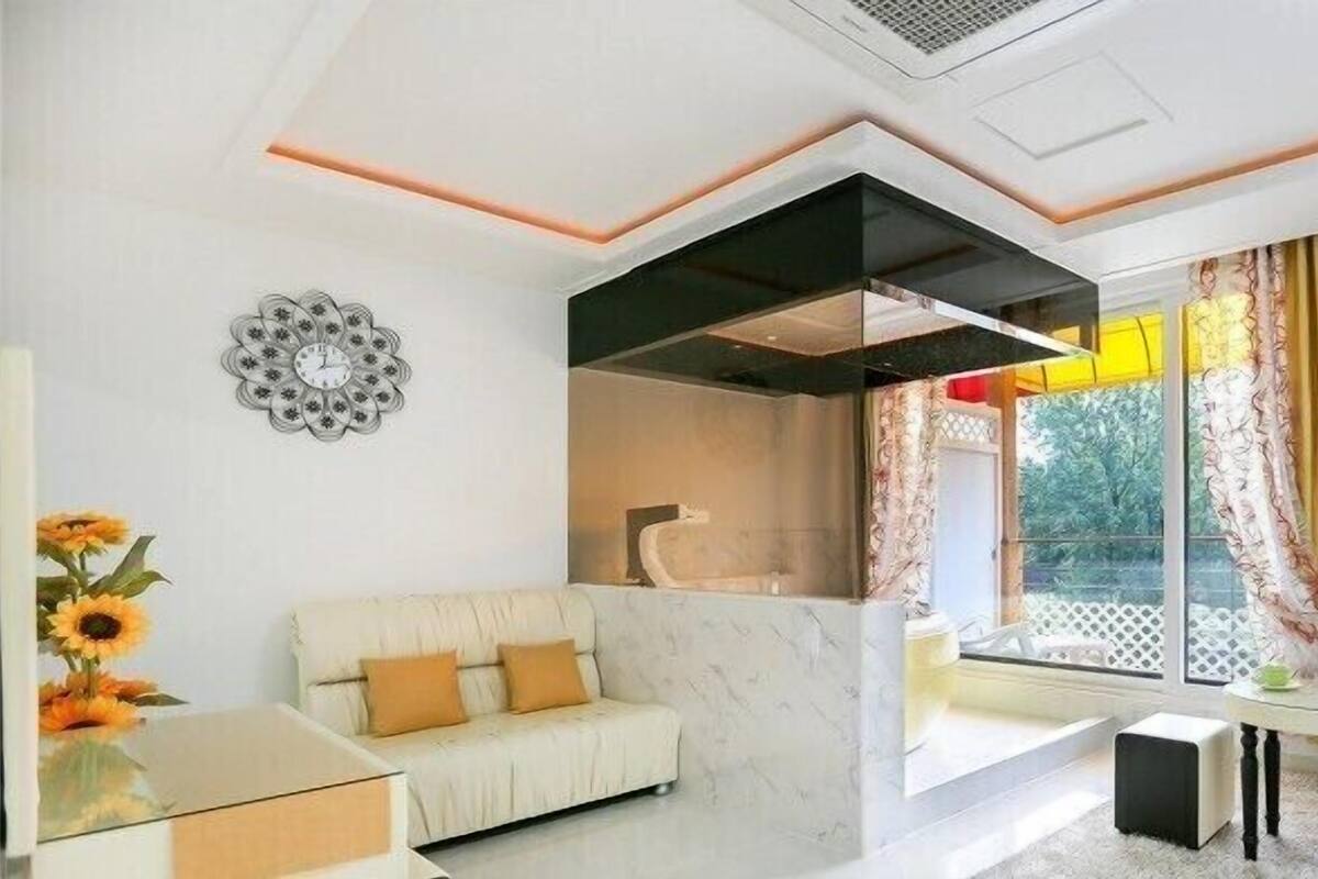 Flat-screen TV