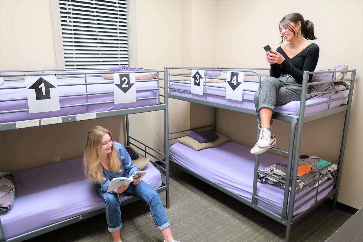 Schallisolierte Zimmer, Bügeleisen/Bügelbrett, kostenloses WLAN