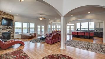 Smart TV, fireplace, video games, ping pong