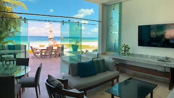 Smart-TV, Videospiele, Tischtennisplatte, Bücher