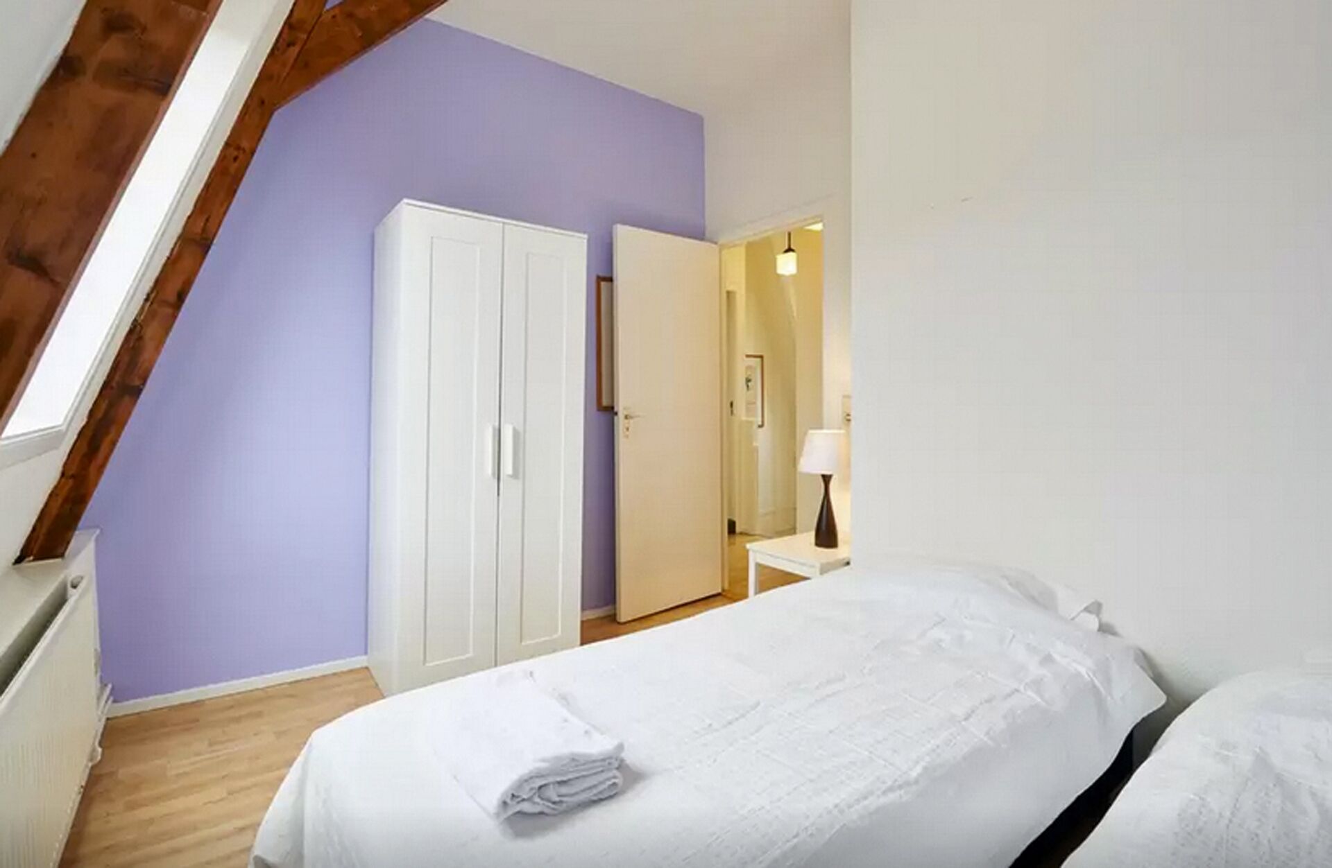 1 chambre, fer et planche à repasser, Wi-Fi gratuit, draps fournis